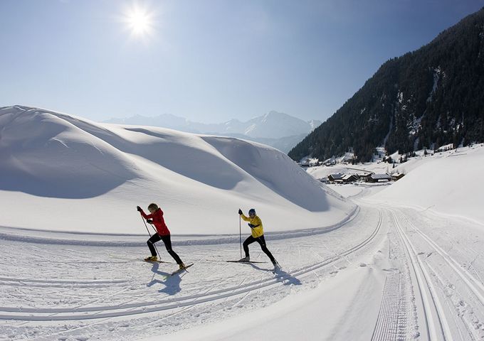 Recharge your batteries in the cross-country ski trail!